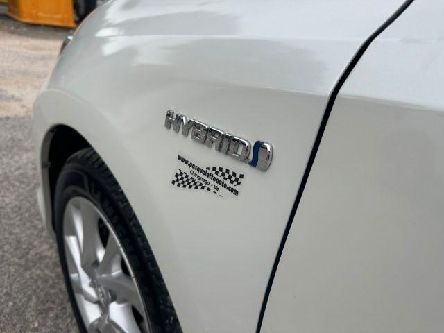 TOYOTA Auris Touring Sports 1.8 Hybrid Business