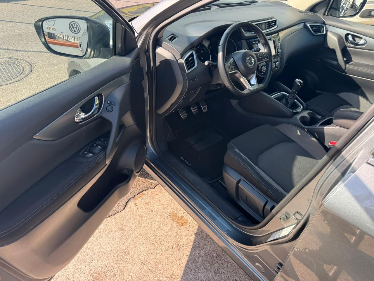 Nissan Qashqai 1.5 N-connecta Full Optional Tetto/navi/camera 360