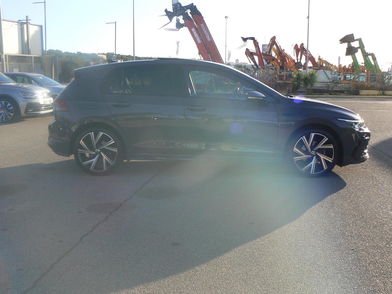 Volkswagen Golf 2.0 TDI 150 CV DSG SCR R-Line Plus