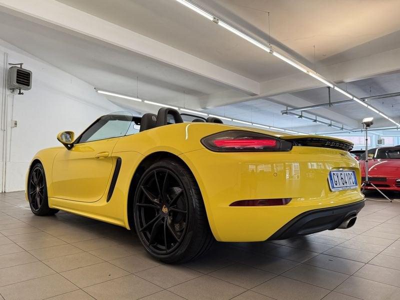 Porsche 718 Boxster 2.0