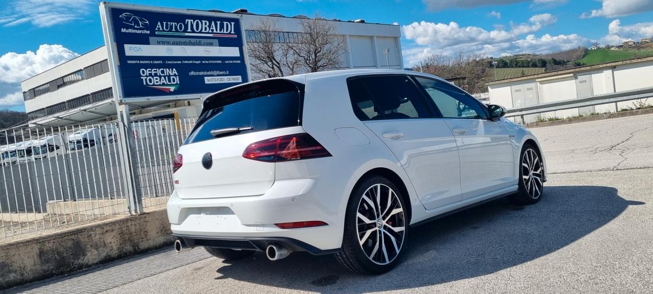 Volkswagen Golf GTI Performance 2.0 245 CV TSI DSG 5p.