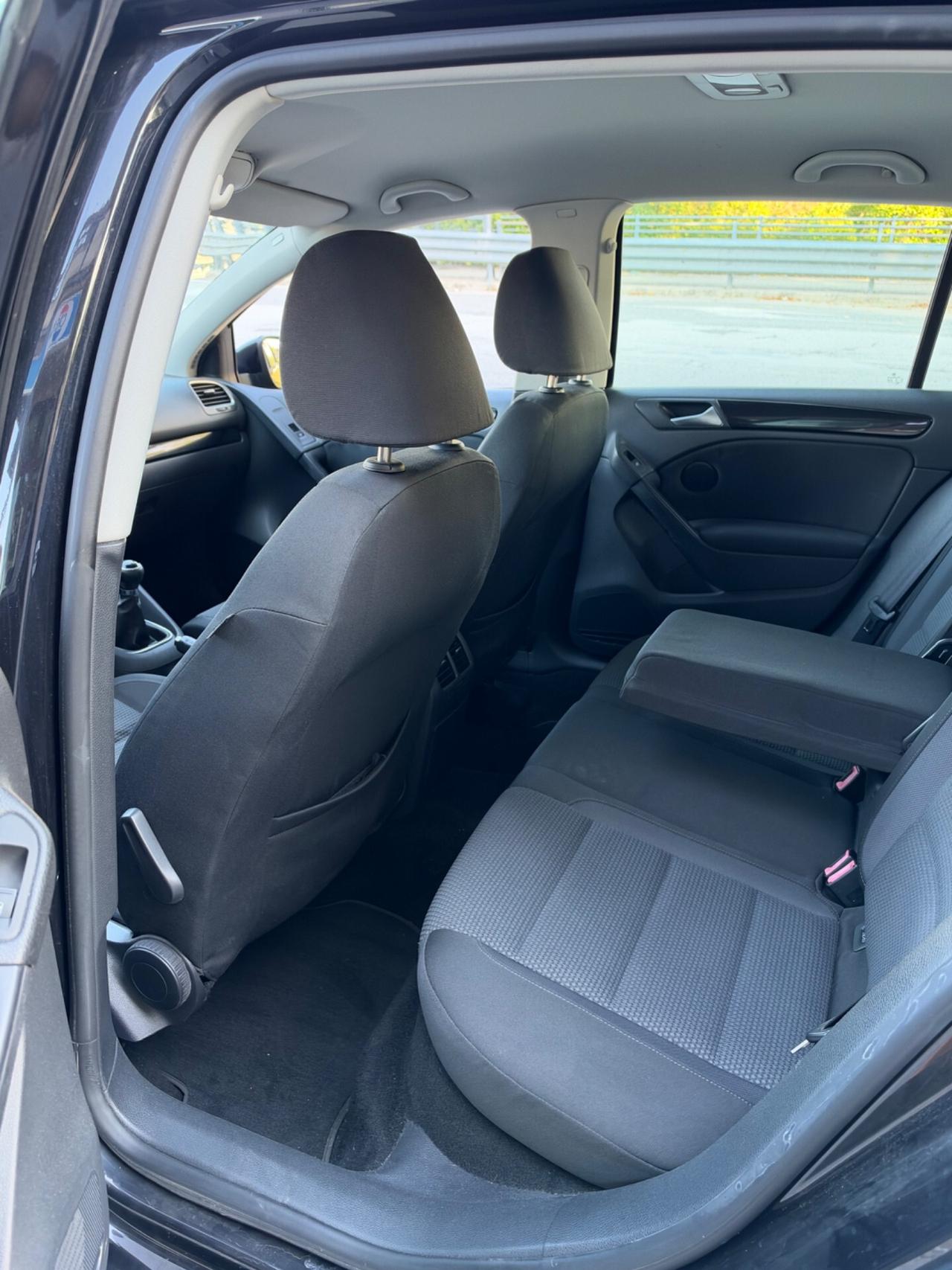Volkswagen Golf 2.0 TDi 110cv Neopatentati uniproprietà