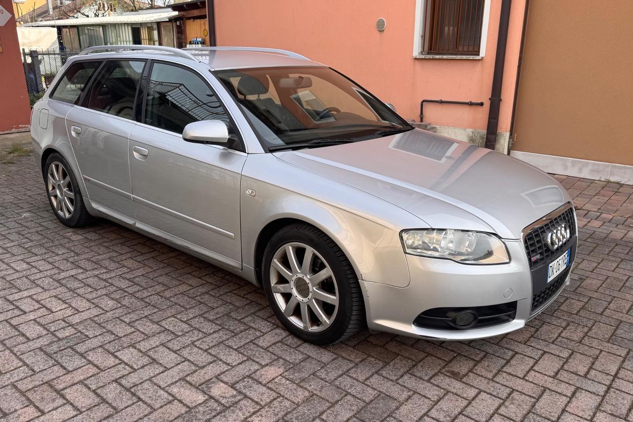 Audi A4 2.0 Tdi S-Line Perfetta