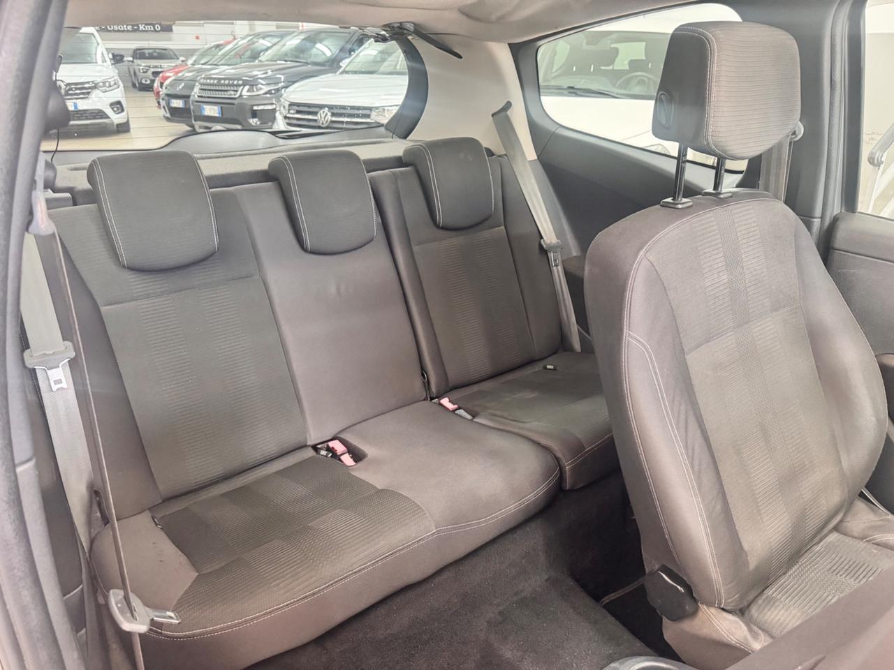 Renault Clio 1.5 DCi 86 Cv 3P. Luxe - 2009