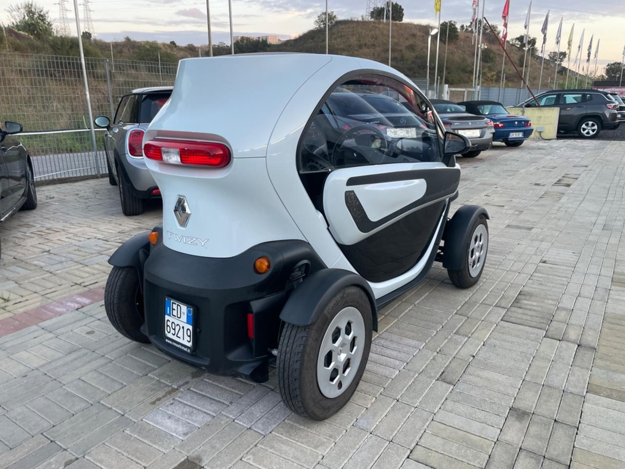 Renault Twizy 80