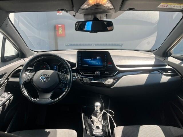 Toyota C-HR 1.8 Hybrid E-CVT Trend