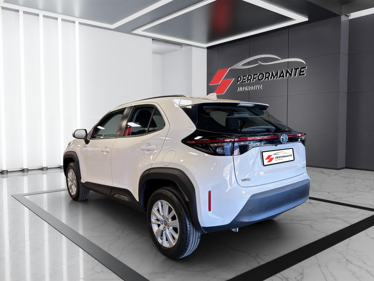 Toyota Yaris Cross 1.5h Active fwd 116cv e-cvt