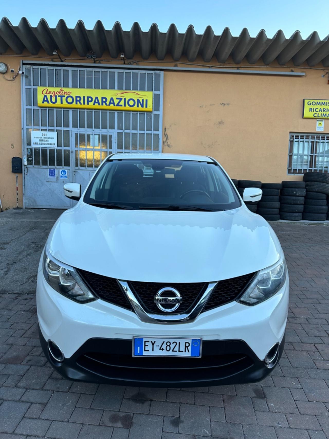 Nissan Qashqai 1.5 dCi Visia