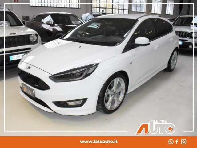 FORD Focus 1.5 TDCI 120CV ST-LINE