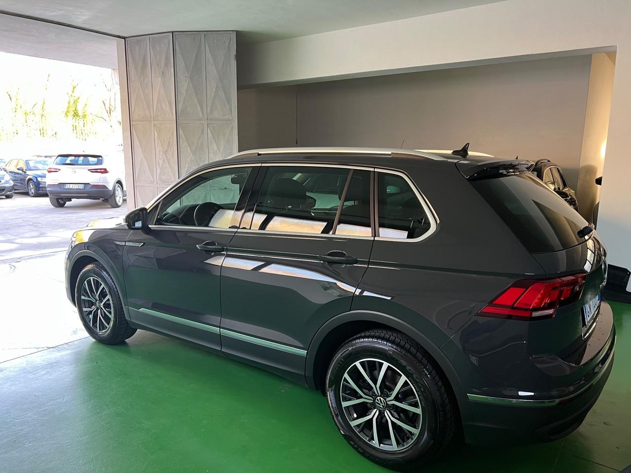 Volkswagen Tiguan 2.0 TDI SCR Life