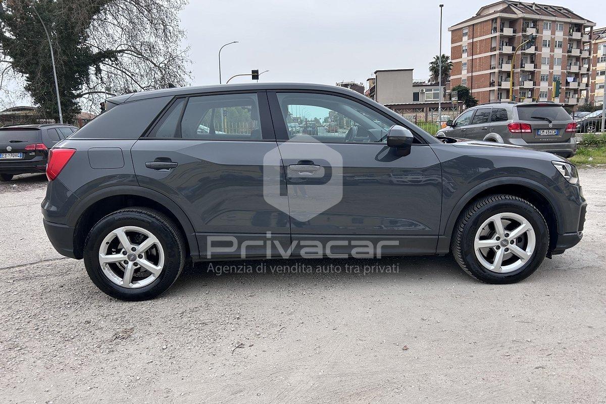 AUDI Q2 30 TDI S tronic Business