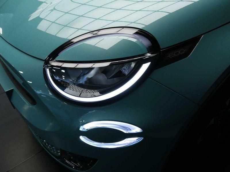 FIAT 600 600 5p 1.2 MHEV 145cv DCT La Prima II