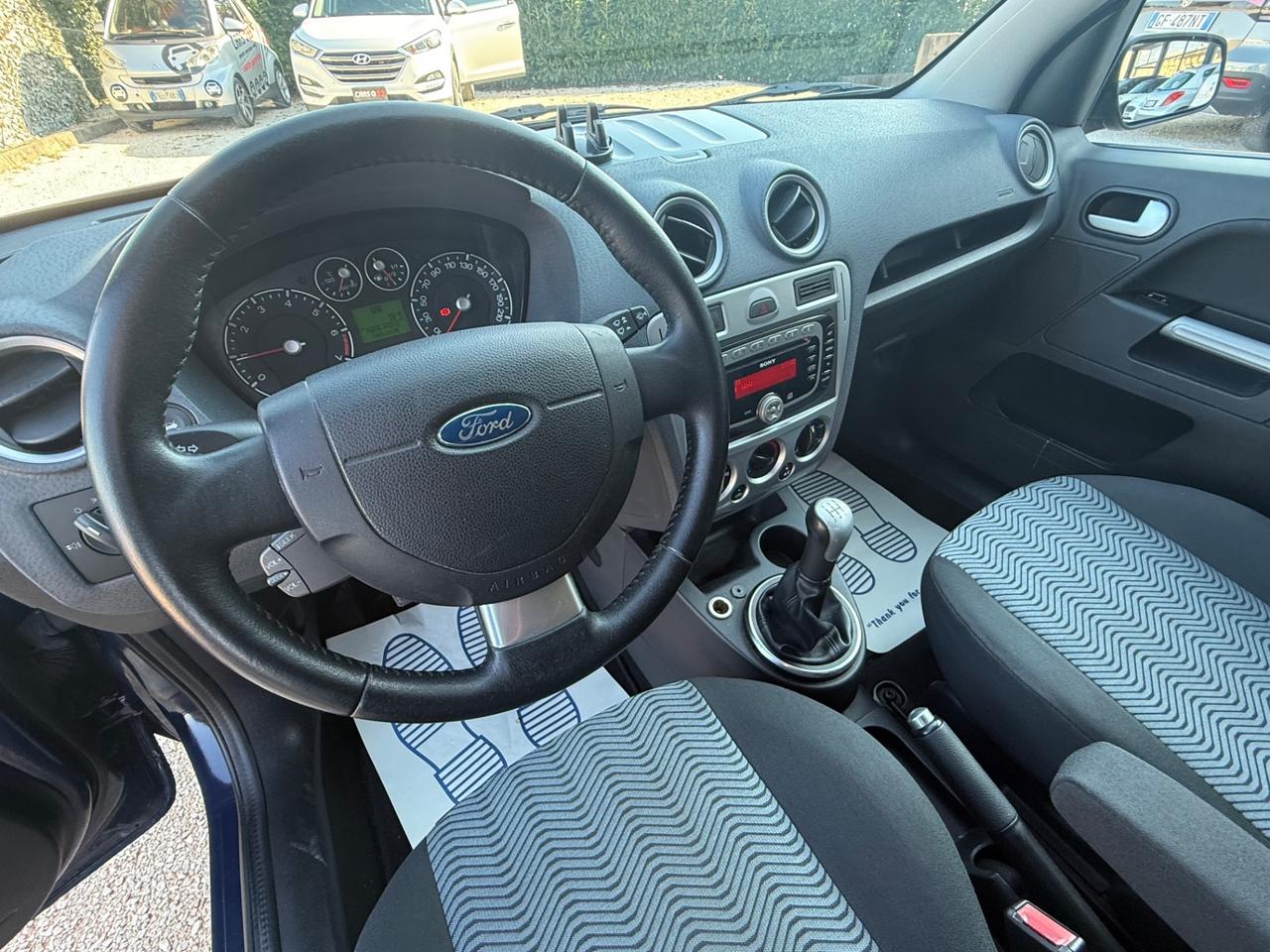 Ford Fusion 1.4 16V 5p. Titanium