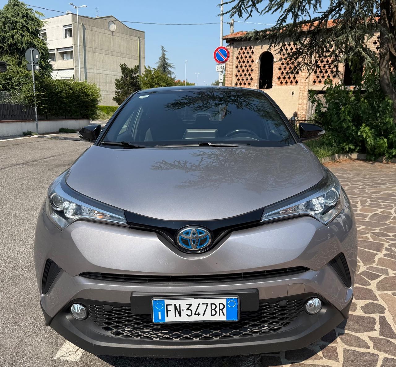 Toyota C-HR 1.8 Hybrid E-CVT Trend
