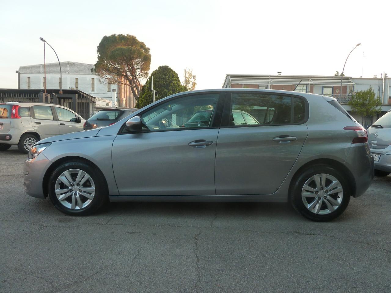 Peugeot 308 1.6 HDi 92 CV Active