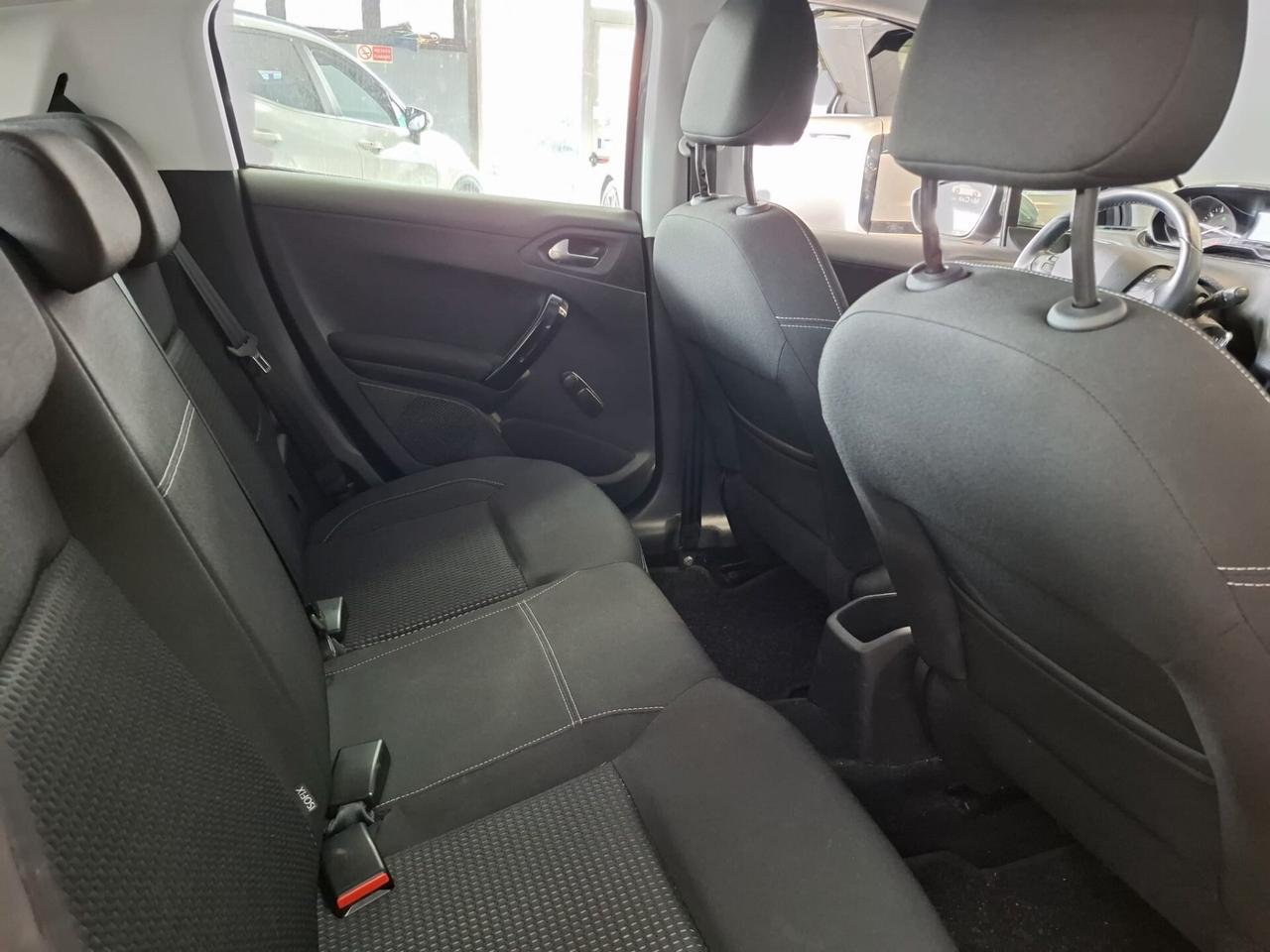 Peugeot 208 PureTech 82 Stop&Start 5 porte Allure