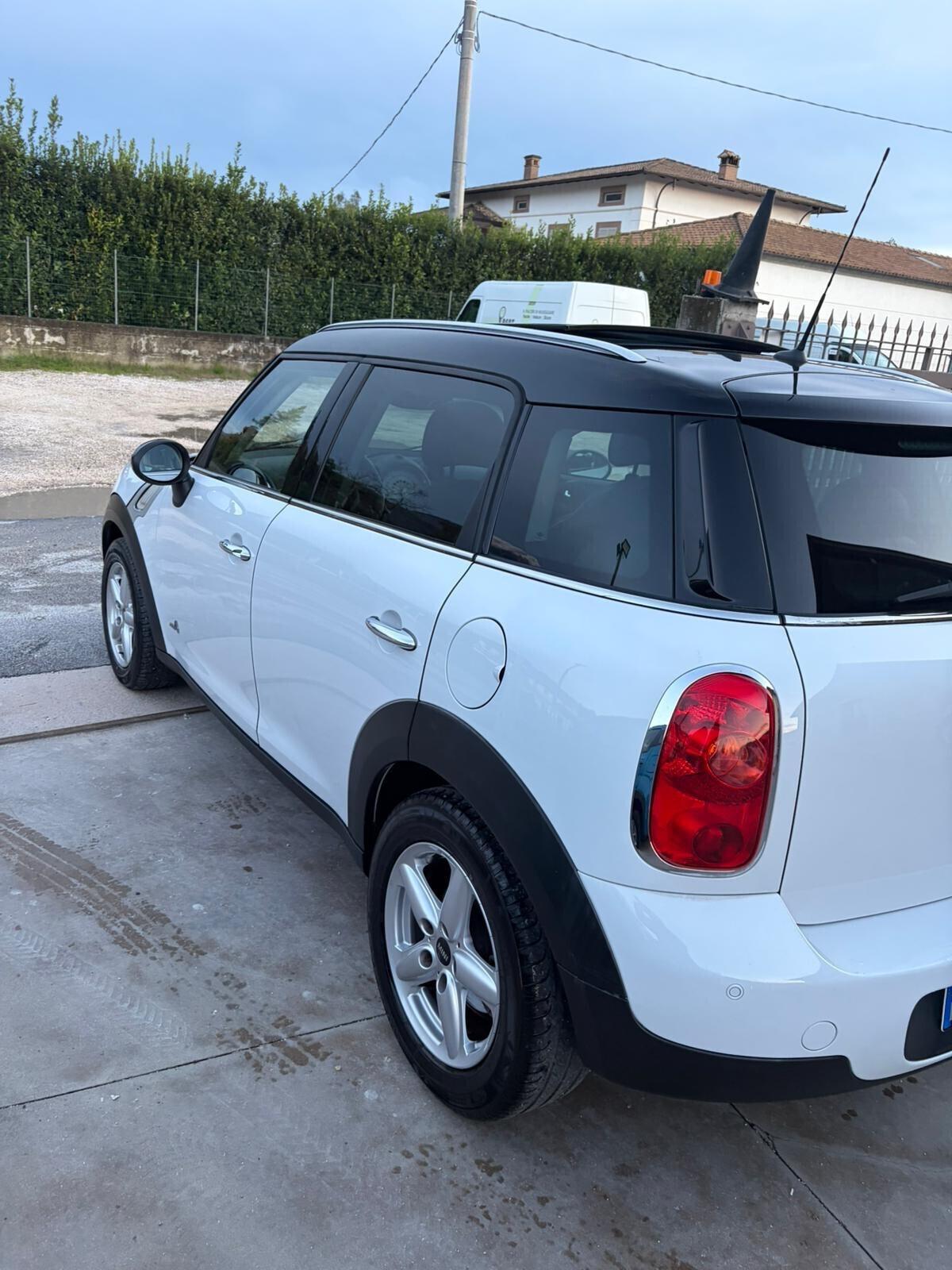 Mini Cooper Countryman 1.6 D all4 tetto apribile pelle full