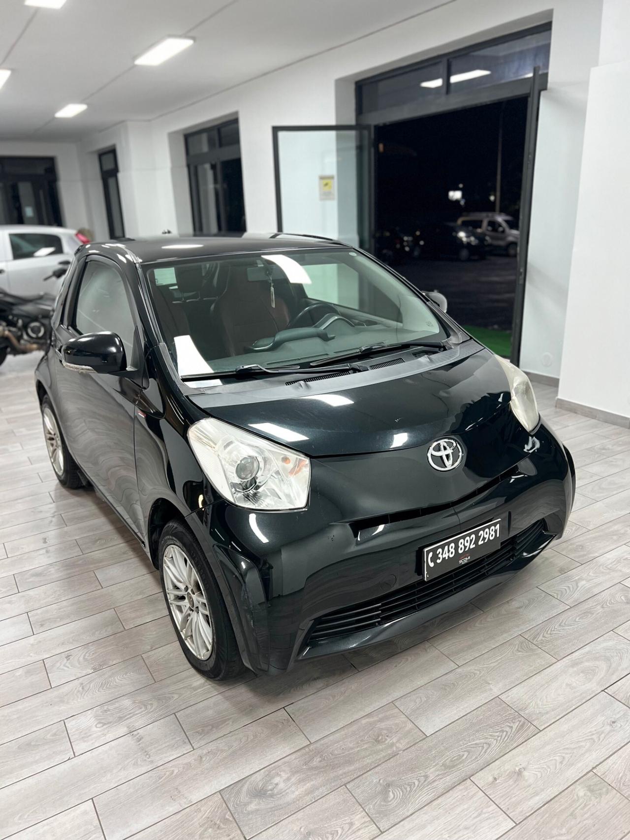 Toyota iQ 1.0 Multidrive