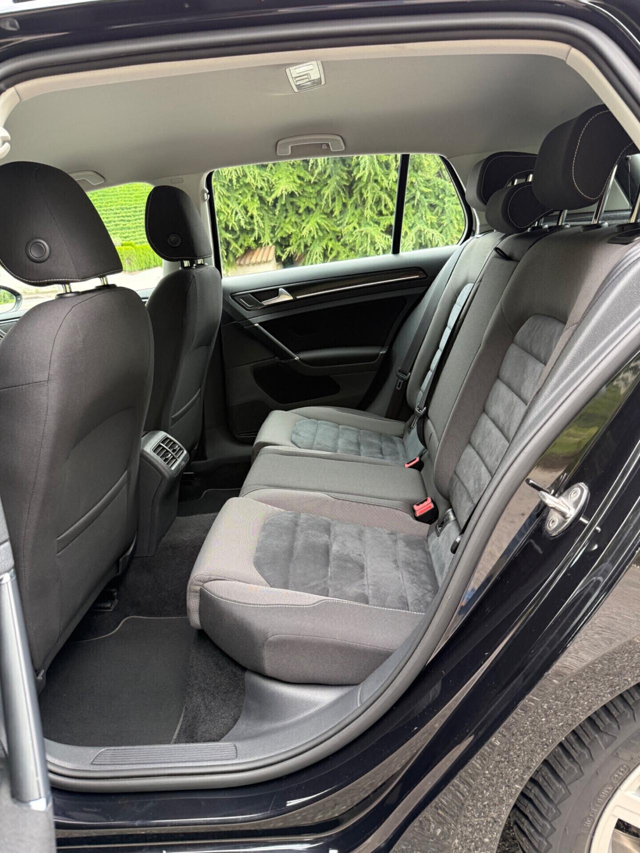 Volkswagen Golf 2.0 TDI 5p. Highline BlueMotion Technology