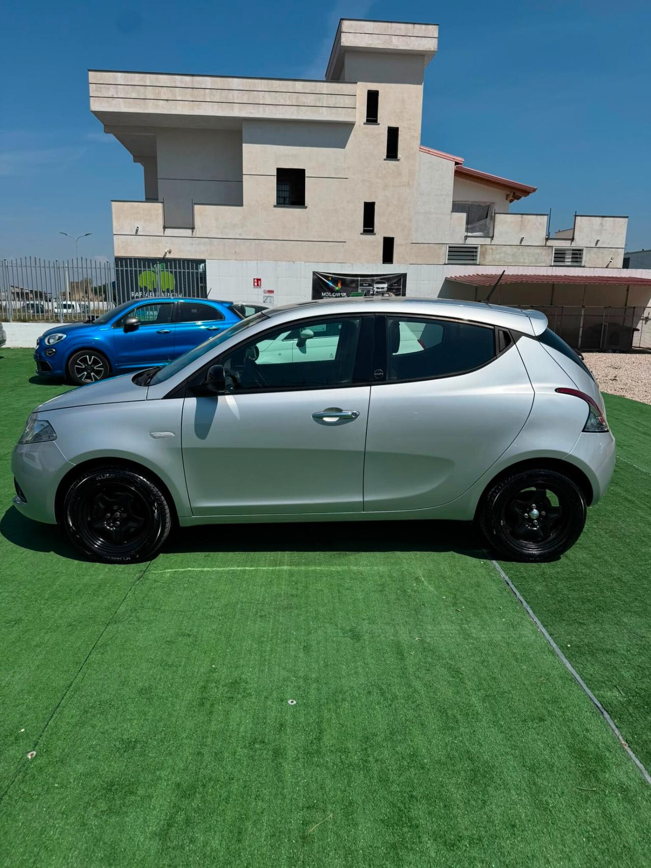 Lancia Ypsilon 1.0 FireFly 5 porte S&S Hybrid Ecochic Gold