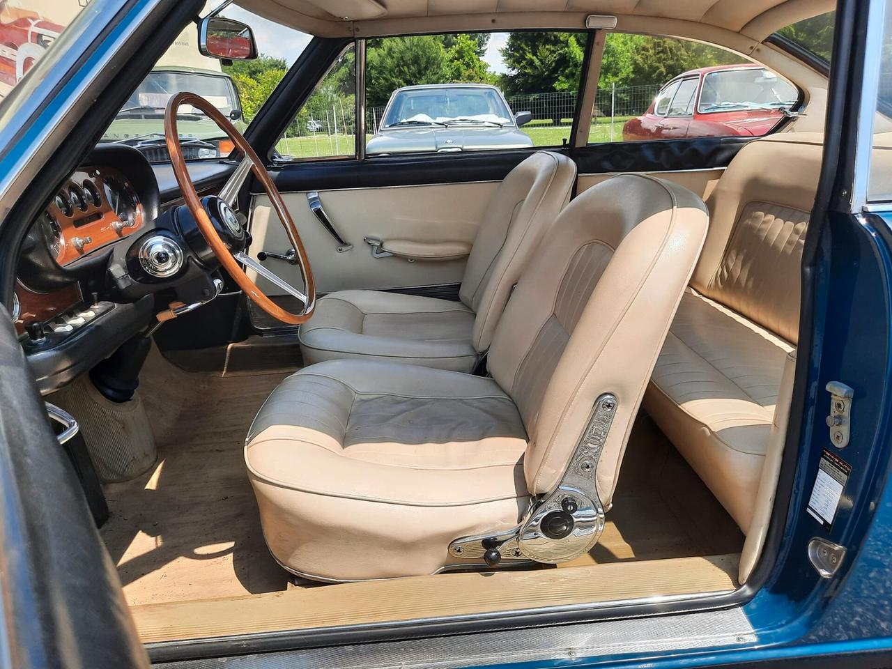 Lancia Flavia Coupè 1800 del 1966 ( modello ad iniezione )