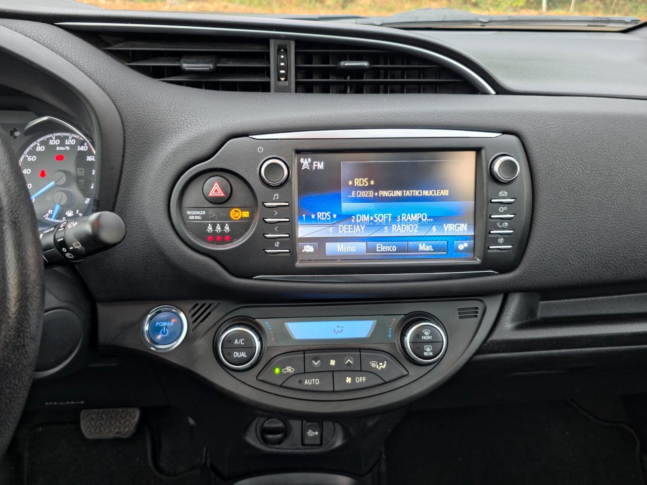 Toyota Yaris 1.5 Hybrid 5 porte Trend White Edition E6B Automatica NEO 2017