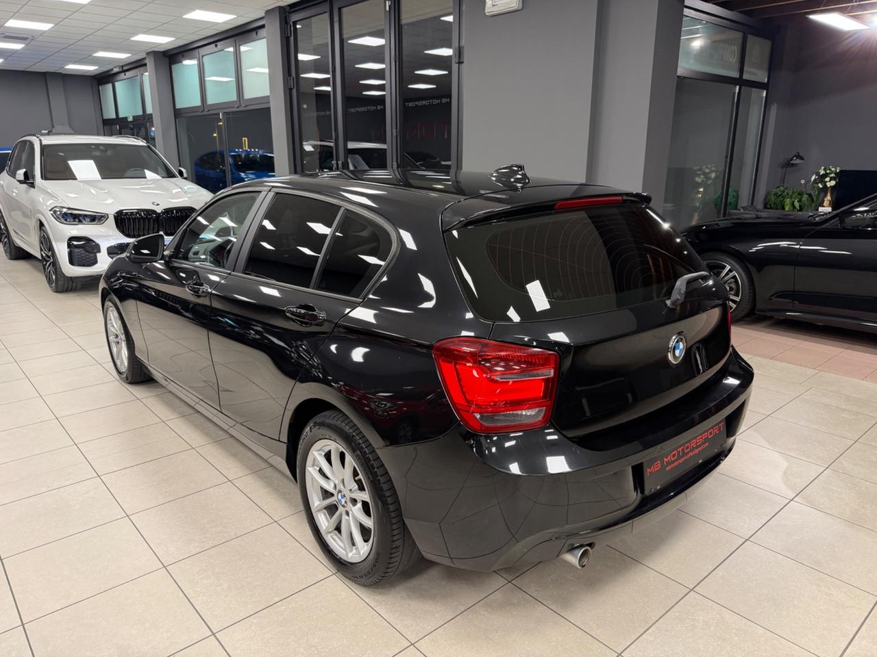 Bmw 118 118d 5p. Urban