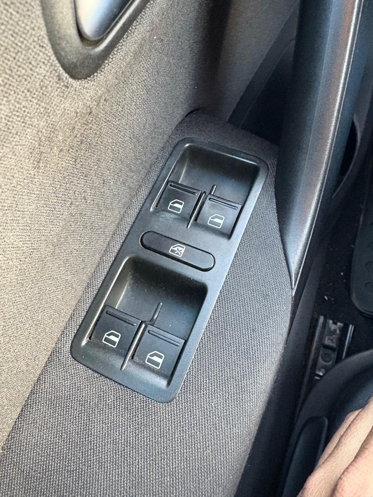 Volkswagen Polo 1.6 TDI DPF 5 porte Comfortline