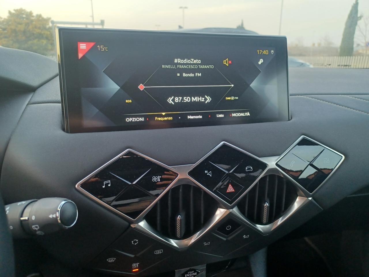 Ds DS3 3 Crossback PureTech 100 So Chic