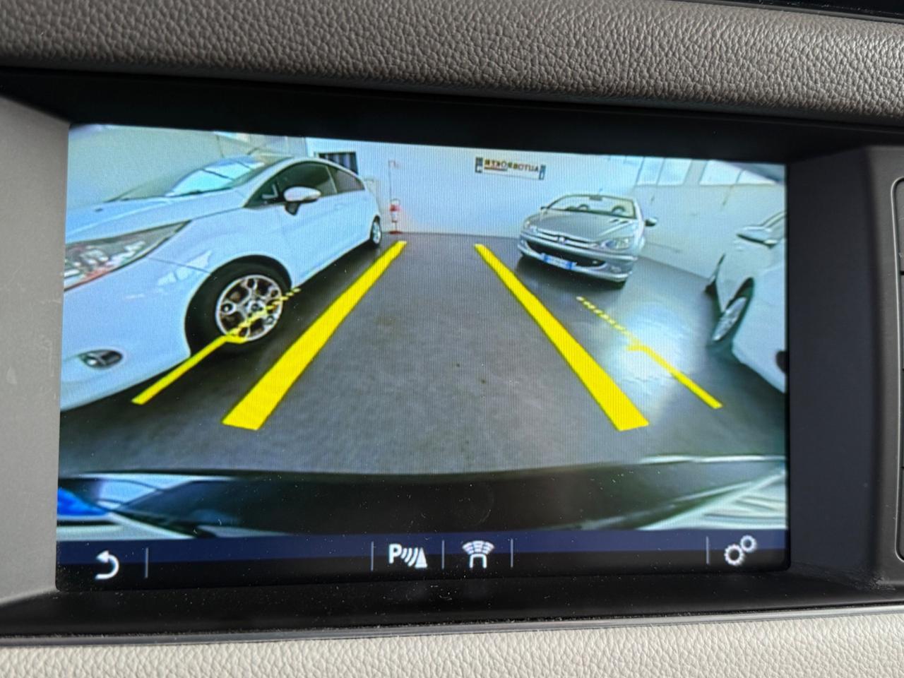 Jaguar XF 2.0 D 180 CV aut. Portfolio