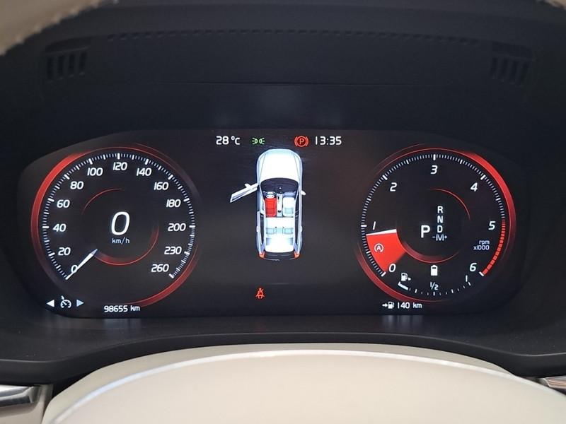 VOLVO XC60 B4 D AWD Geartronic Business Plus