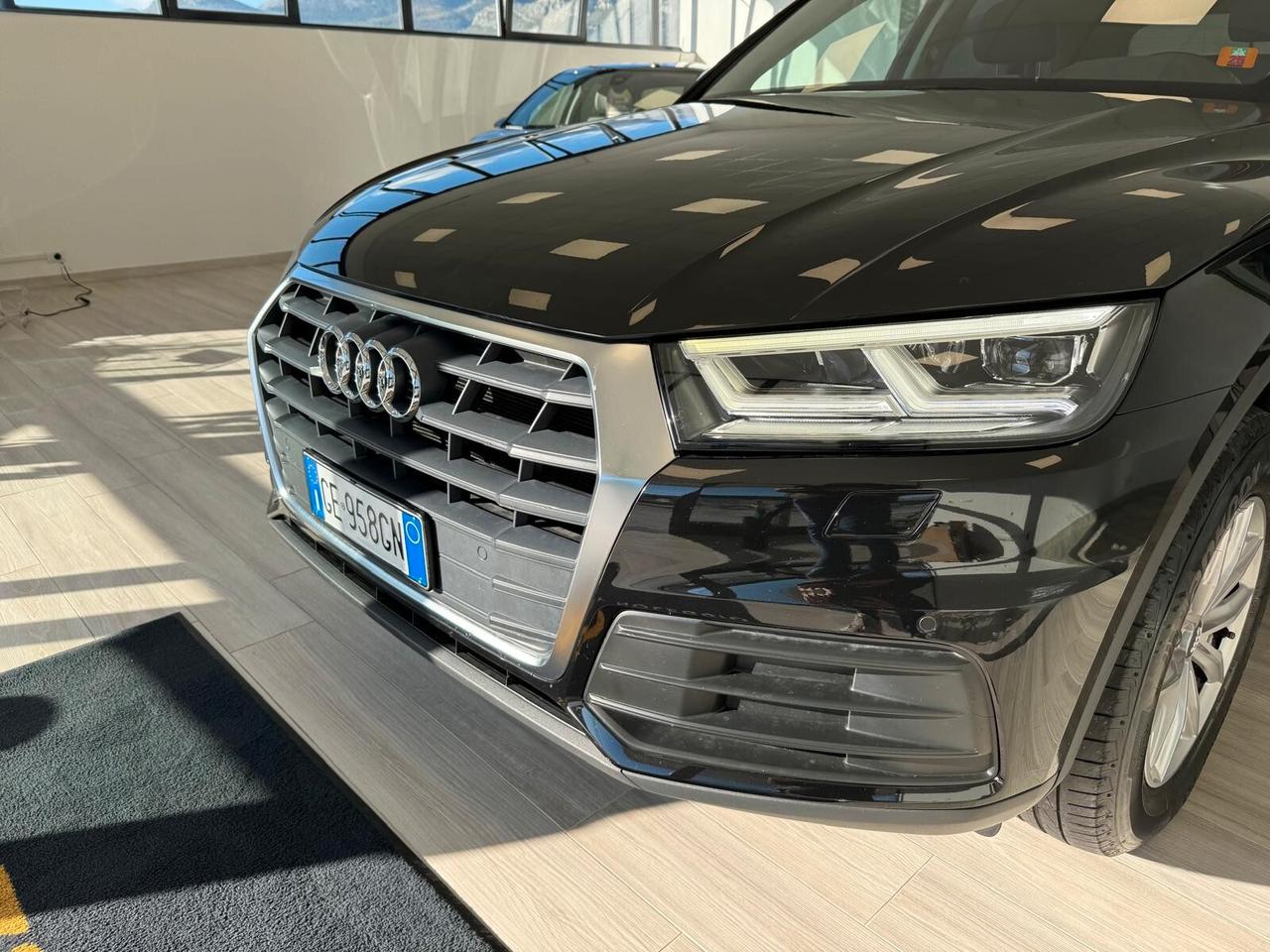 Audi Q5 2.0 TDI quattro S tronic Business