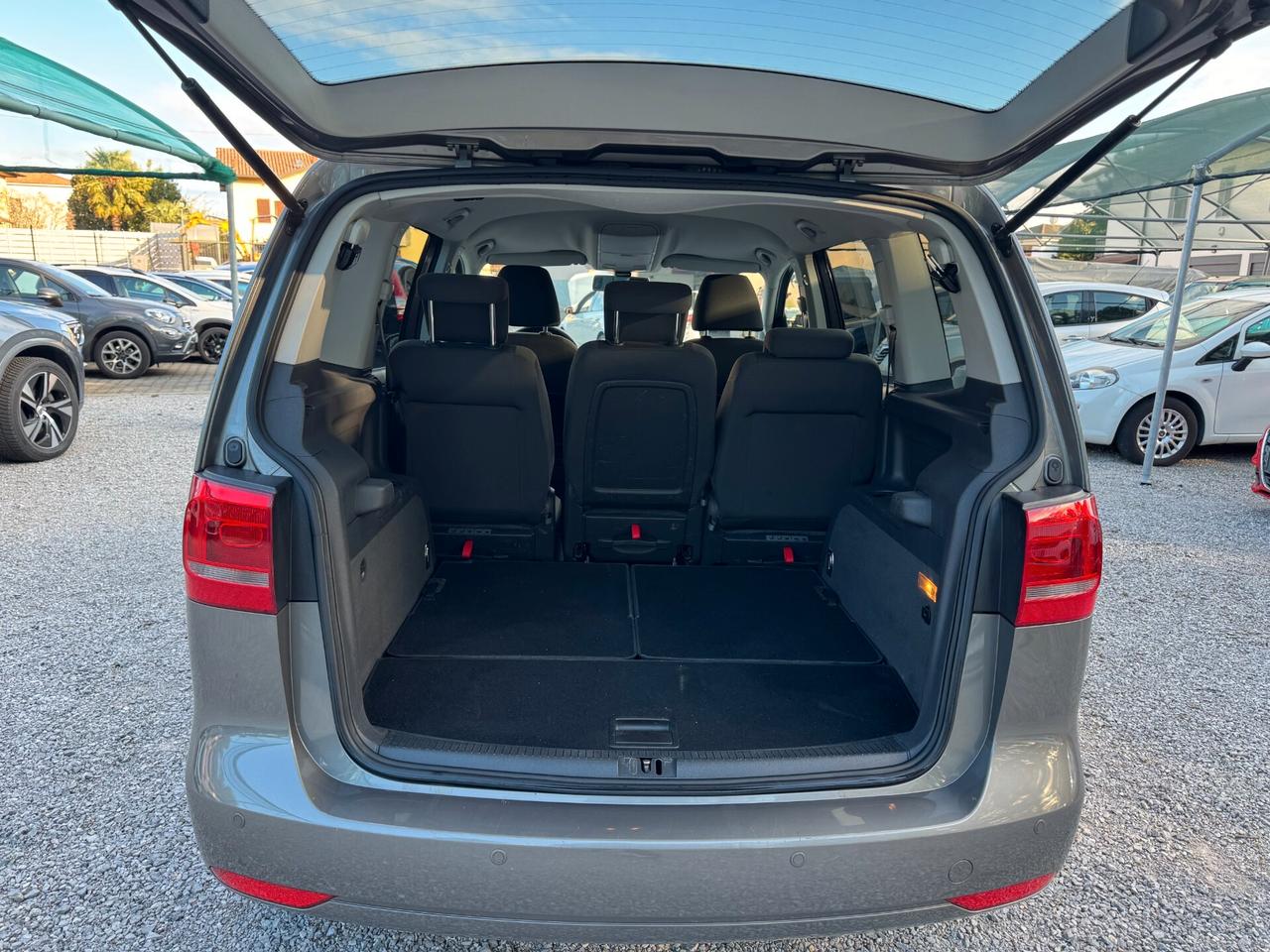 Volkswagen Touran 1.6 TDI Comfortline