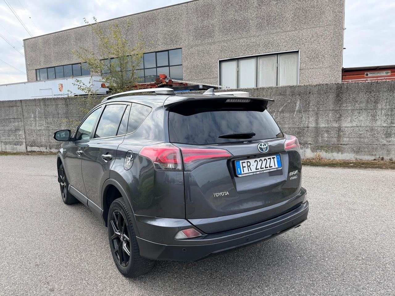 Toyota RAV 4 RAV4 2.5 Hybrid 2WD Lounge 197cv (145kw)