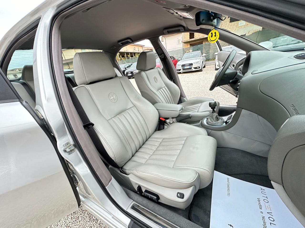 Alfa Romeo 166 2.4 JTD M-JET 20v Luxury 213.128 km Full Optional