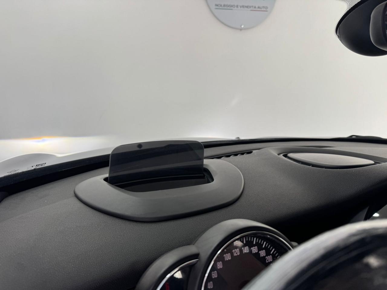 Mini 1.5 Cooper D 5 porte-LED -NAVI-GARANTITA-2014