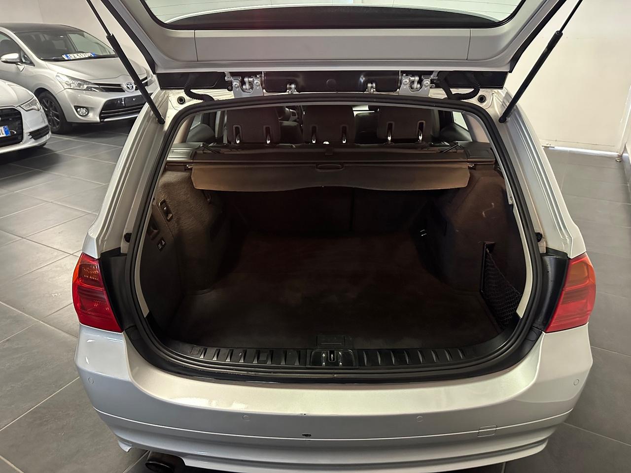 BMW 320D TOURING 163CV TETTO MANUALE