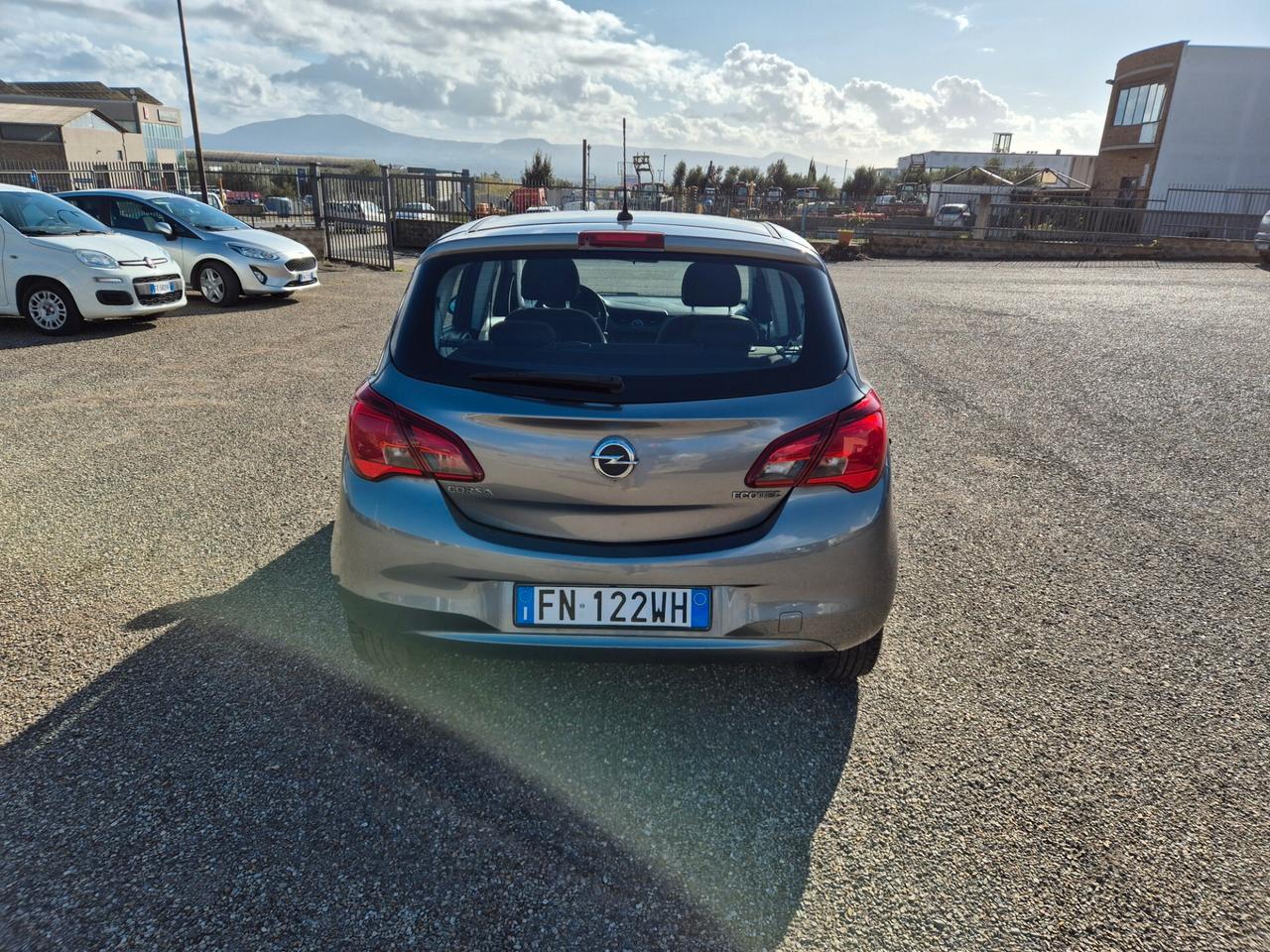 Opel Corsa 1.4 90CV GPL Tech 5 porte Advance