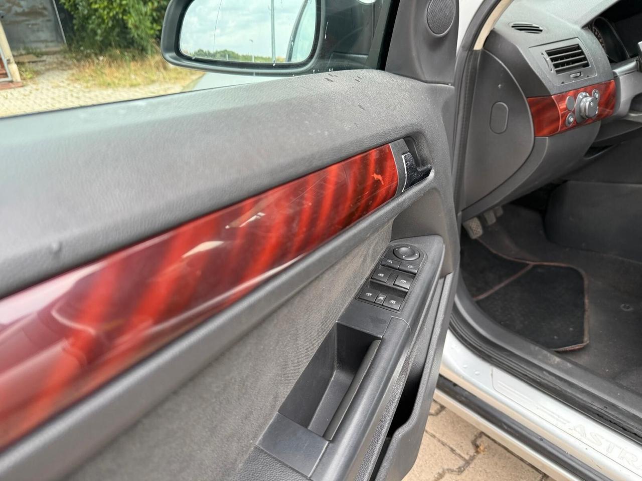 Opel Astra 1.7 CDTI 101CV 5 porte Cosmo
