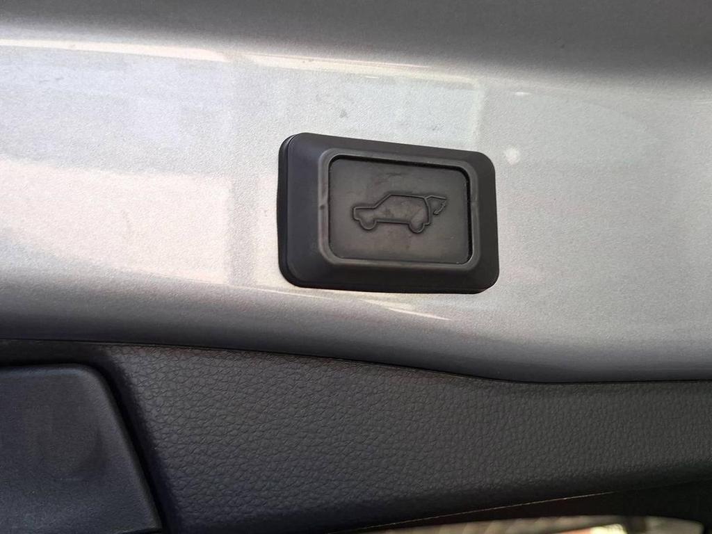 Toyota RAV4 2.5 VVT-iE Hybrid Dynamic AWD-i E-CVT