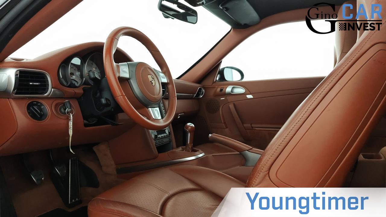PORSCHE 911 Coupe 3.8 Carrera 4S