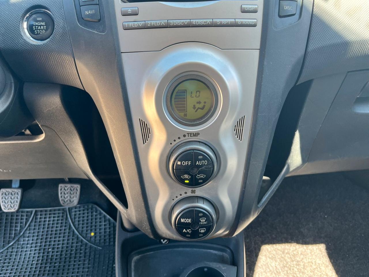 Toyota Yaris 1.3 - PERFETTA - 2008