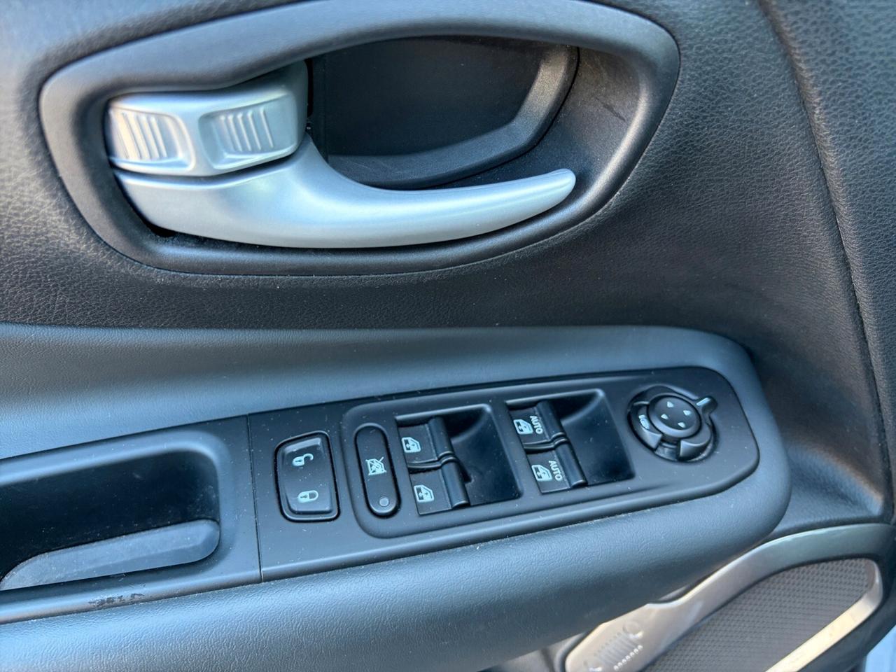 Jeep Renegade 1.3 T4 240CV PHEV 4xe AT6 Trailhawk