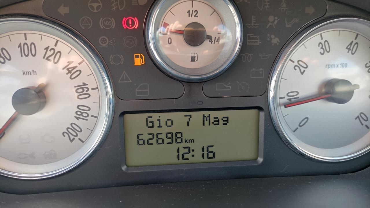 Lancia Ypsilon 1.2 soli 62000km NEOPATENTATI - 2009