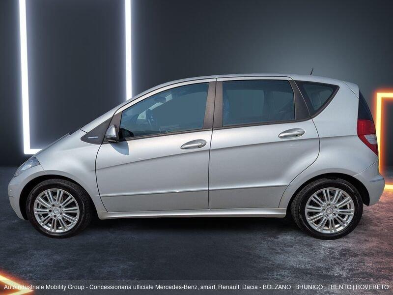 Mercedes-Benz Classe A 160 BLUE EFFICIENCY ''NEOPATENTATI'' - DRIVE+ OUTLET