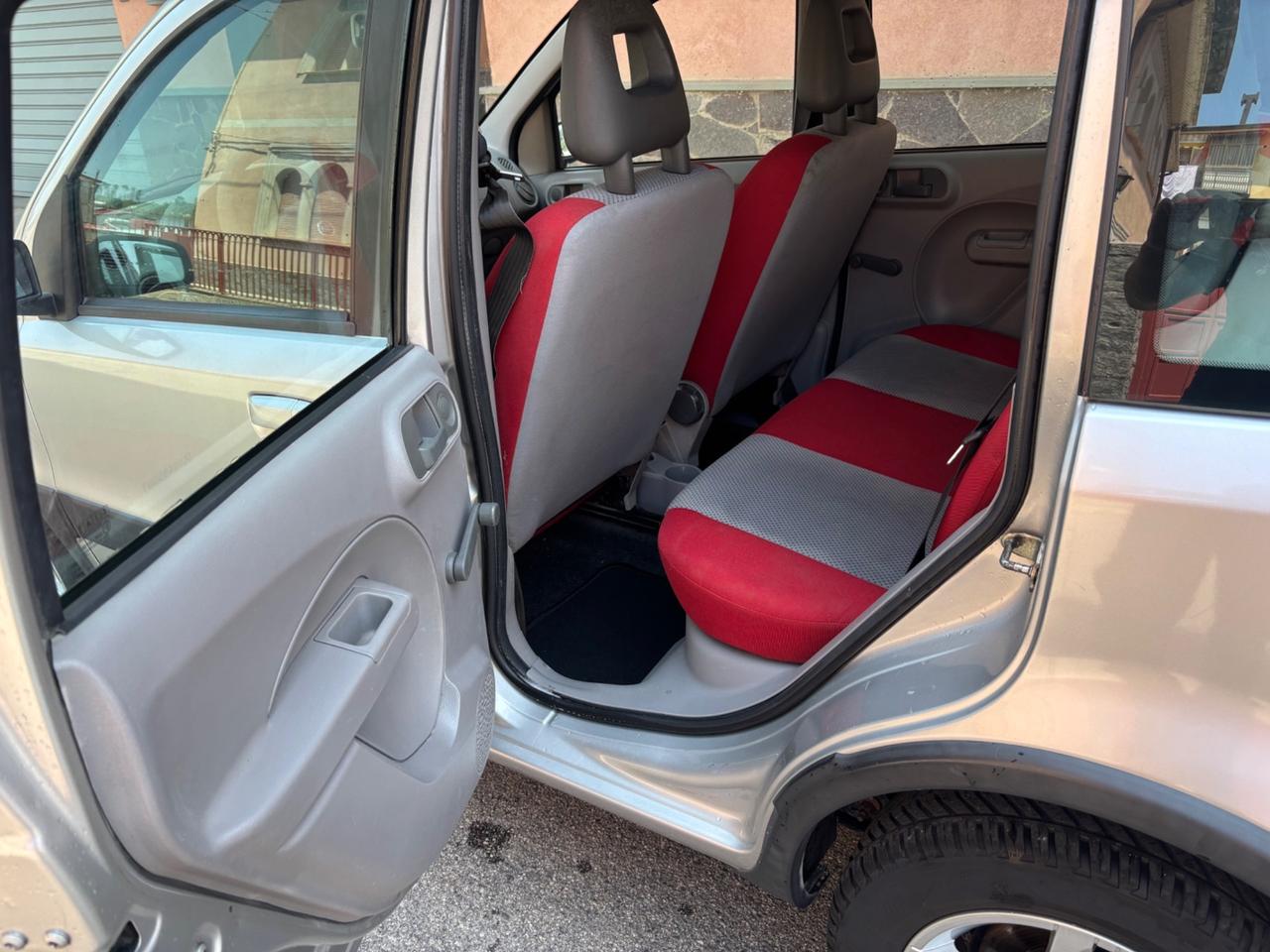 Fiat Panda 1.3 MJT 16V 4x4 Climbing