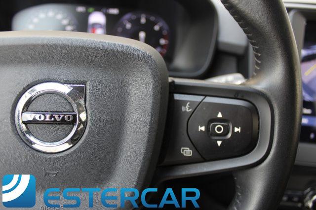 VOLVO XC40 D3 Geartronic Momentum