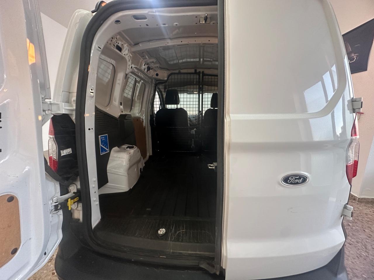 Ford Transit Courier 1.5 TDCi 100CV Van Titanium