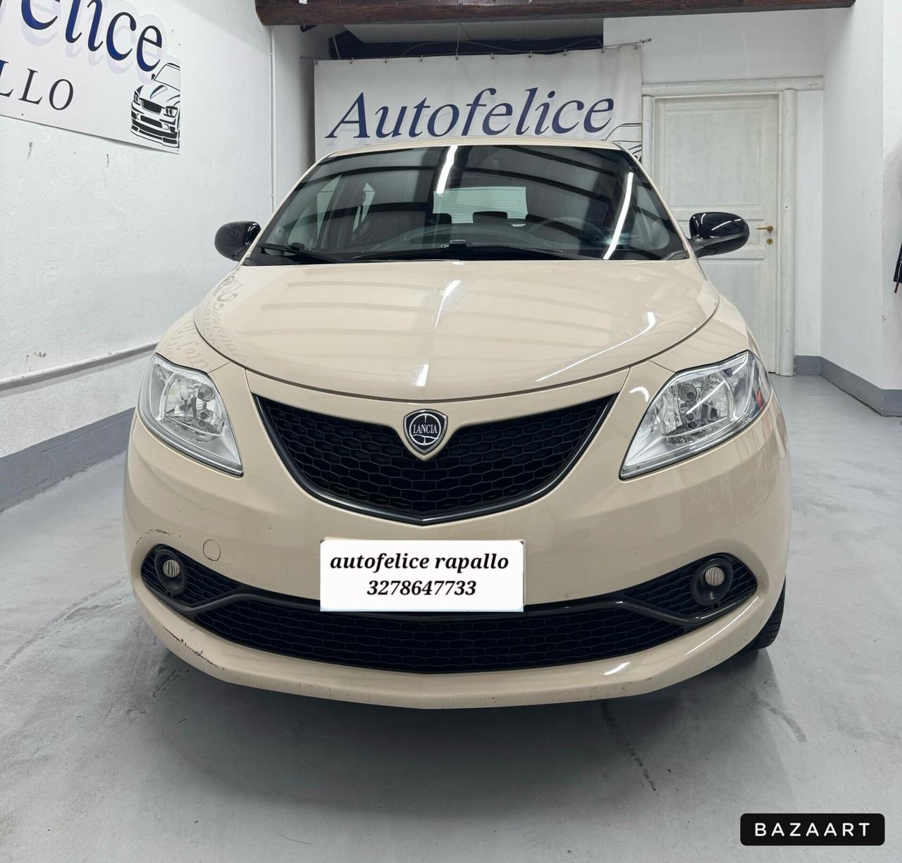 Lancia Ypsilon 1.2 69 CV 5 porte S&S Platinum