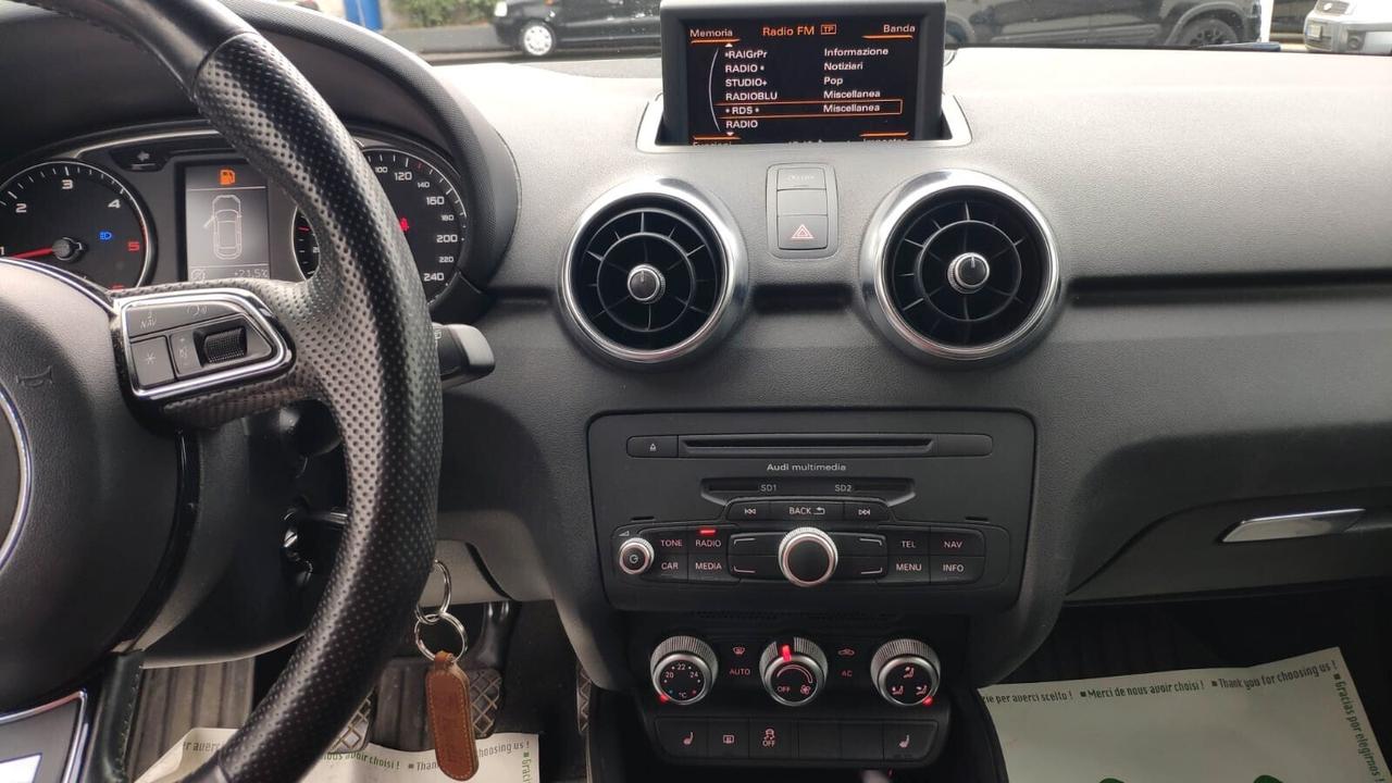 Audi A1 1.6 90 CV C. Manuale